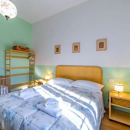 Guesthost - Florence Quiet Apartment With Private Garden-3